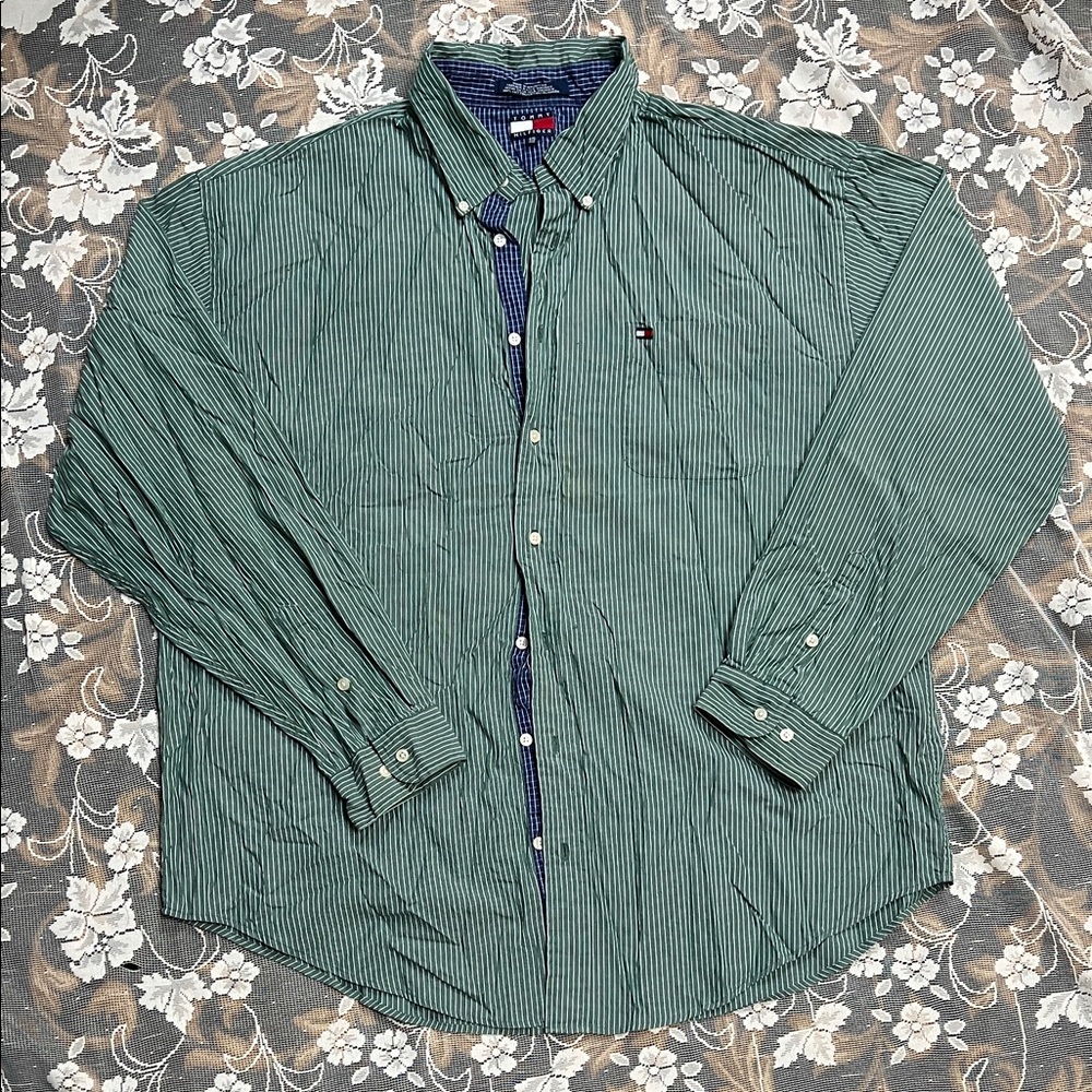 Tommy Hilfiger Men's Green White Pinstripe Shirt 100% Cotton Blue  Accents